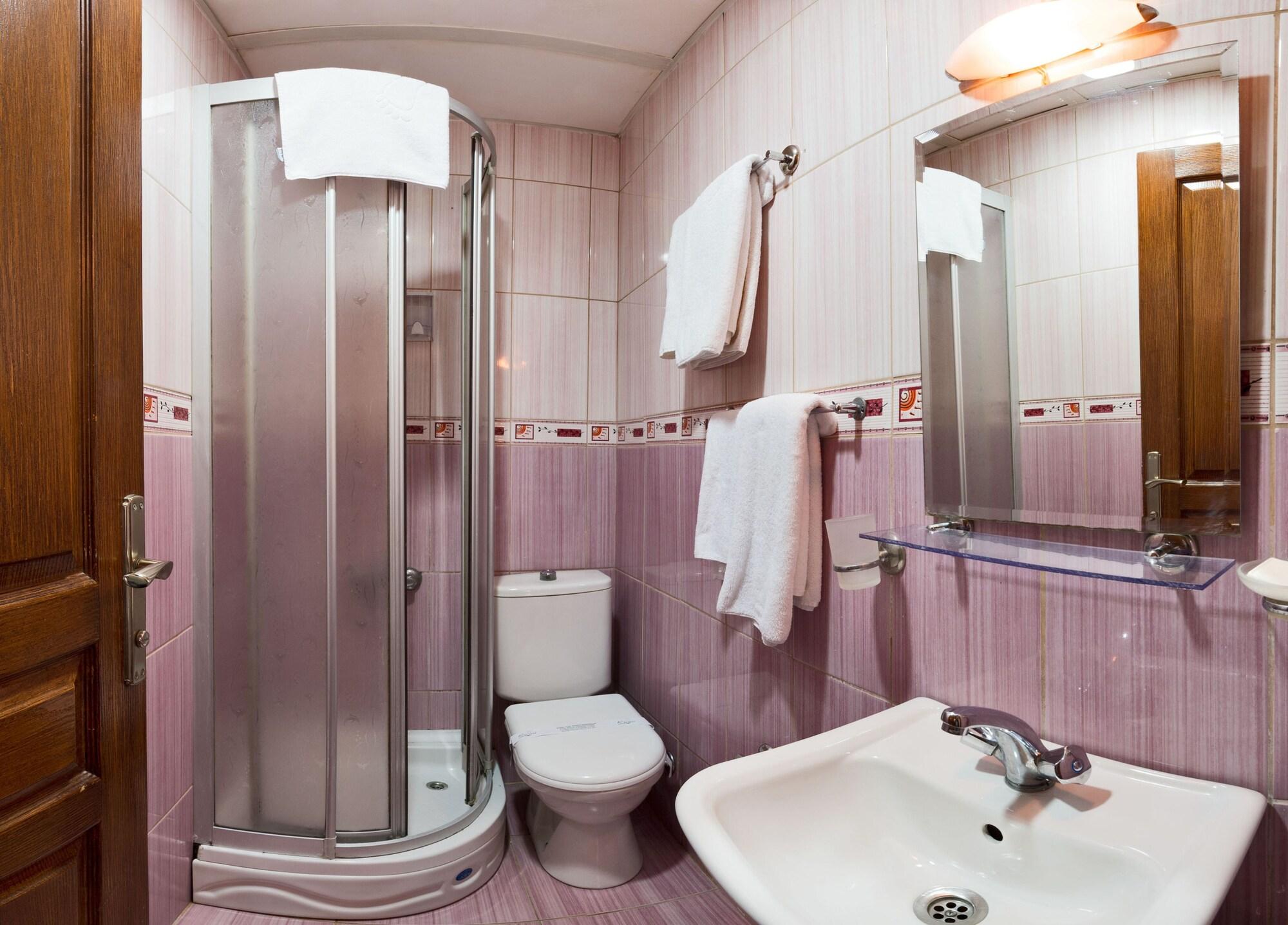 איסטמבול Beyaz Kugu Hotel מראה חיצוני תמונה