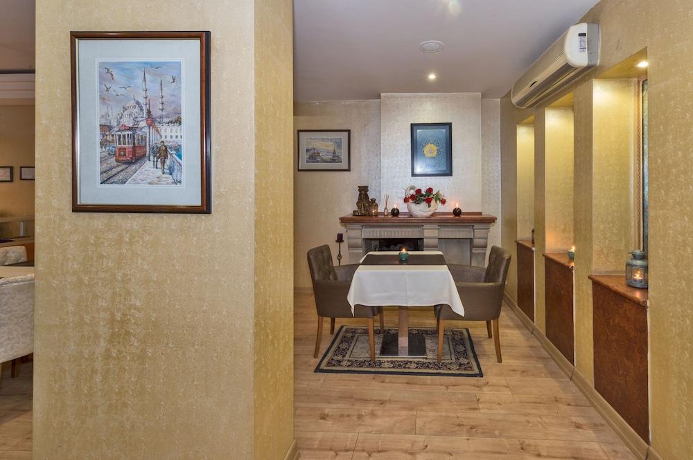 איסטמבול Beyaz Kugu Hotel מראה חיצוני תמונה