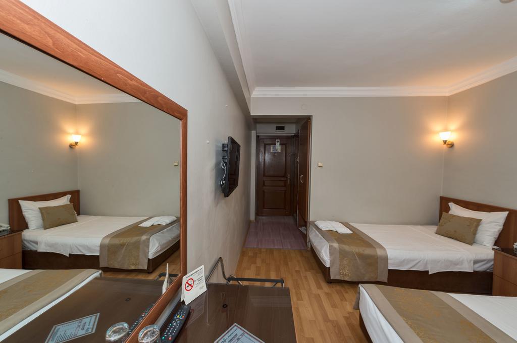 איסטמבול Beyaz Kugu Hotel מראה חיצוני תמונה