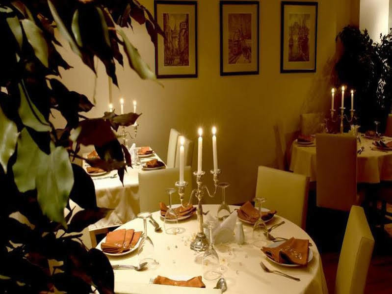 איסטמבול Beyaz Kugu Hotel מראה חיצוני תמונה
